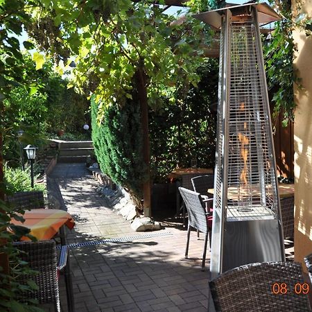 Pension Di Pino Aue  Exteriör bild