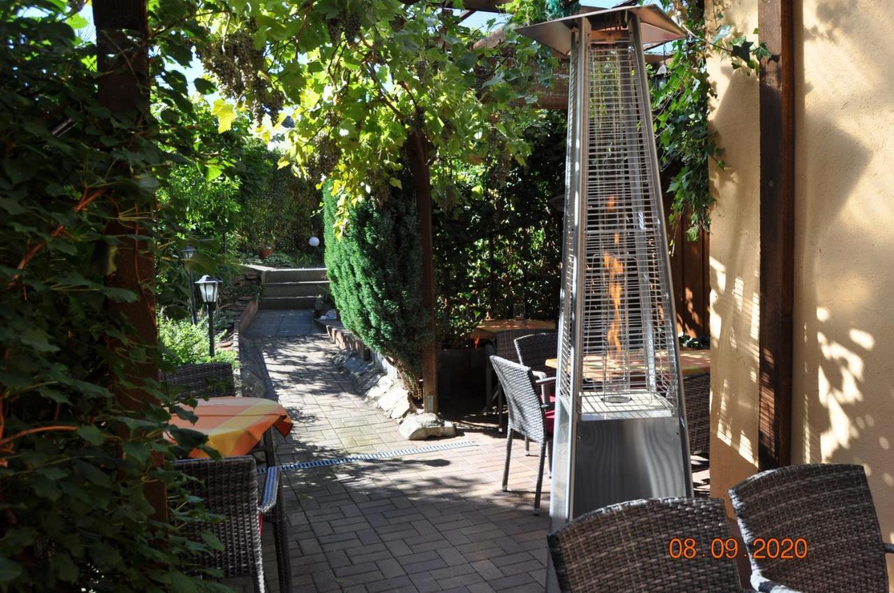 Pension Di Pino Aue  Exteriör bild